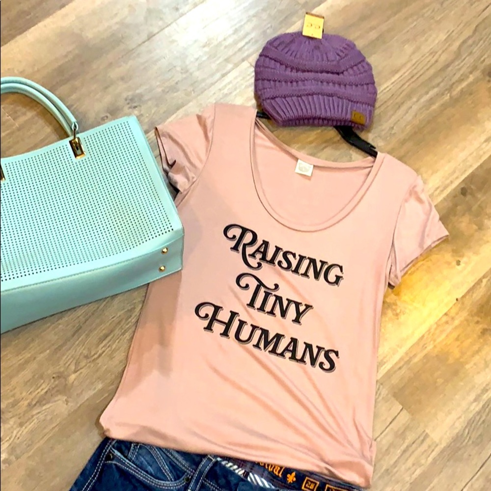 Women’s Raising tiny humans scoop neck tee